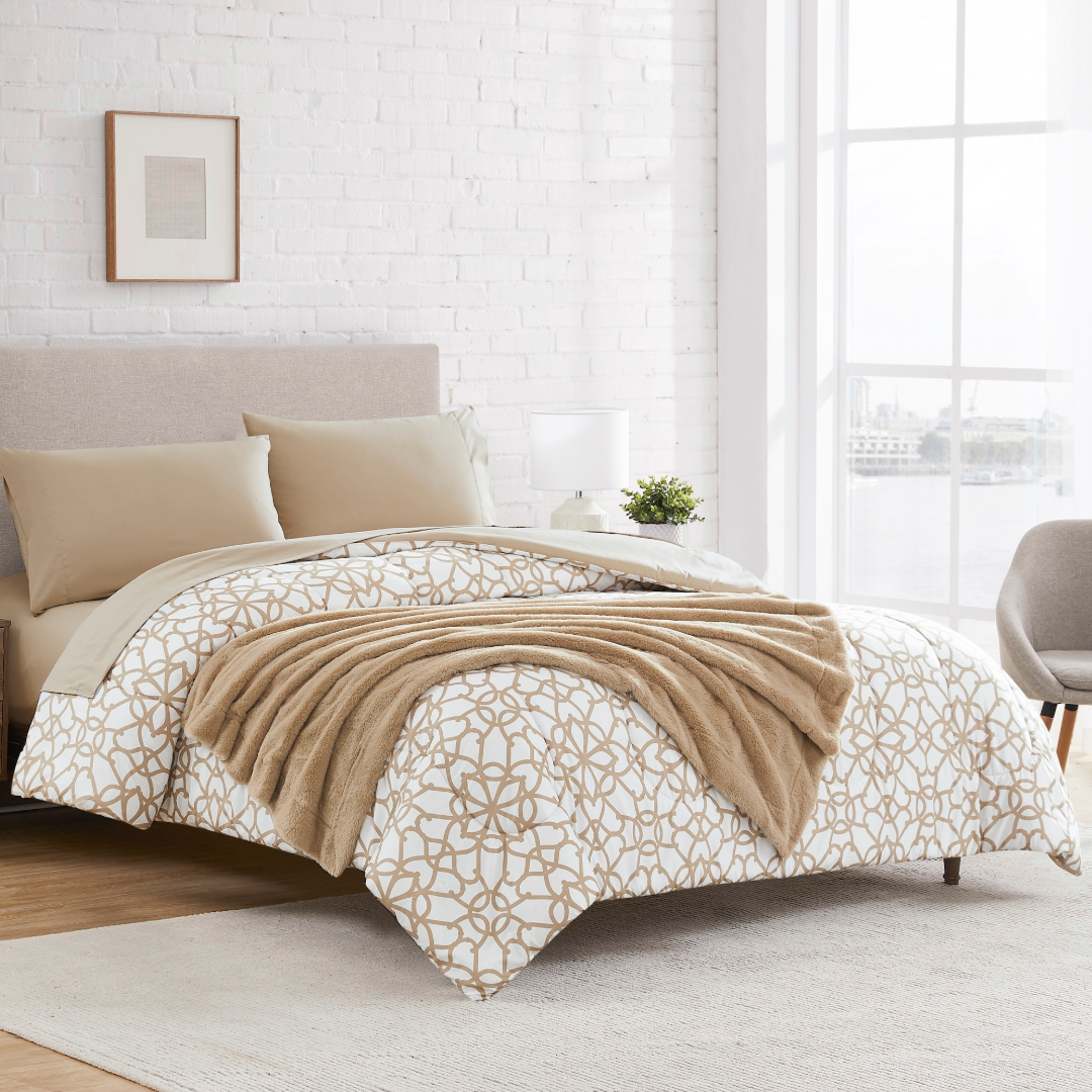 1pc Geo Printed Queen Comforter